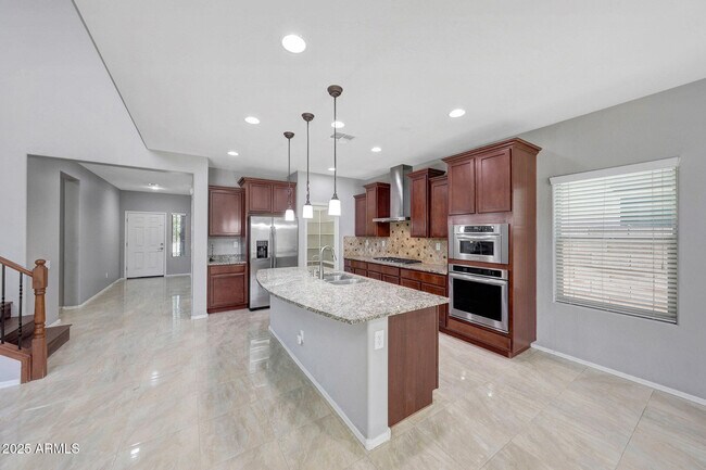 Foto del edificio - 10747 W Yearling Rd