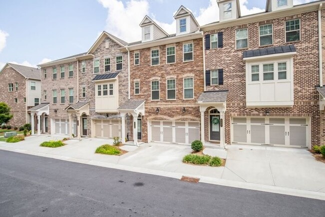 3 story townhome in a great location in Chamblee - 3 story townhome in a great location in Chamblee