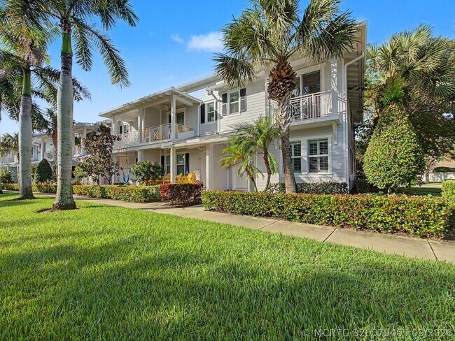 Building Photo - 1334 S Community Dr