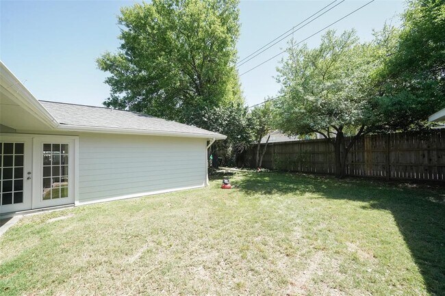 Foto del edificio - 14719 Kimberley Ln