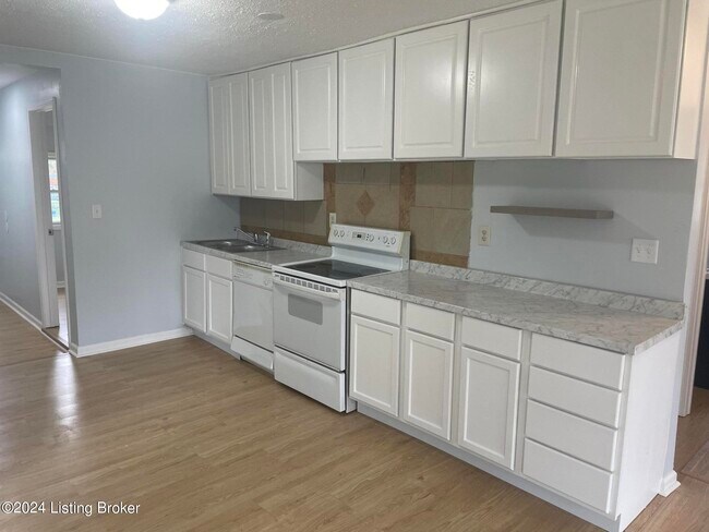 Foto del edificio - 4203 Searcy Ln