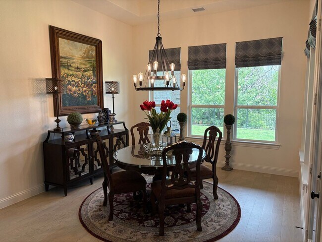 Building Photo - Spacious 4BR House in Argyle