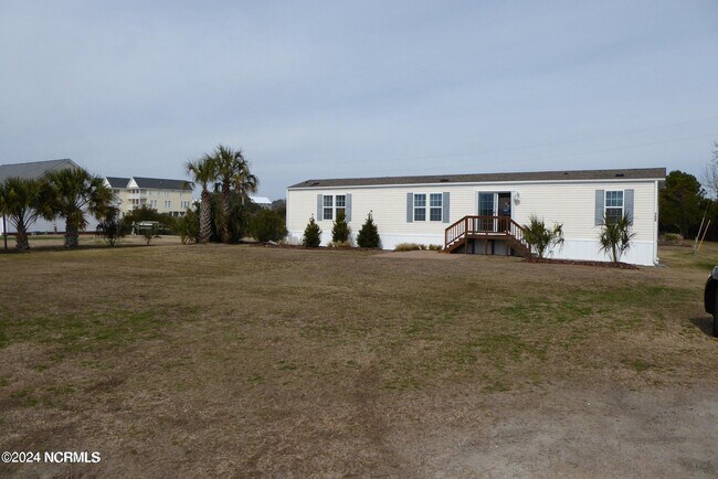 Building Photo - 150 Sunny Point Ln