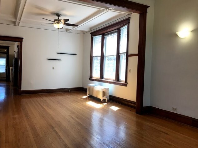 Building Photo - 955 N Oakley Blvd