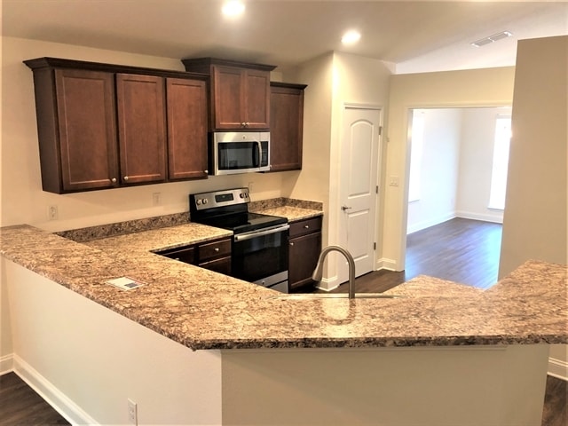 Building Photo - 77231 Lumber Creek Boulevard