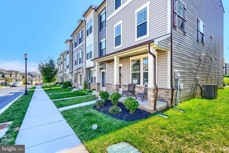 Building Photo - 1324 Ricketts Rd