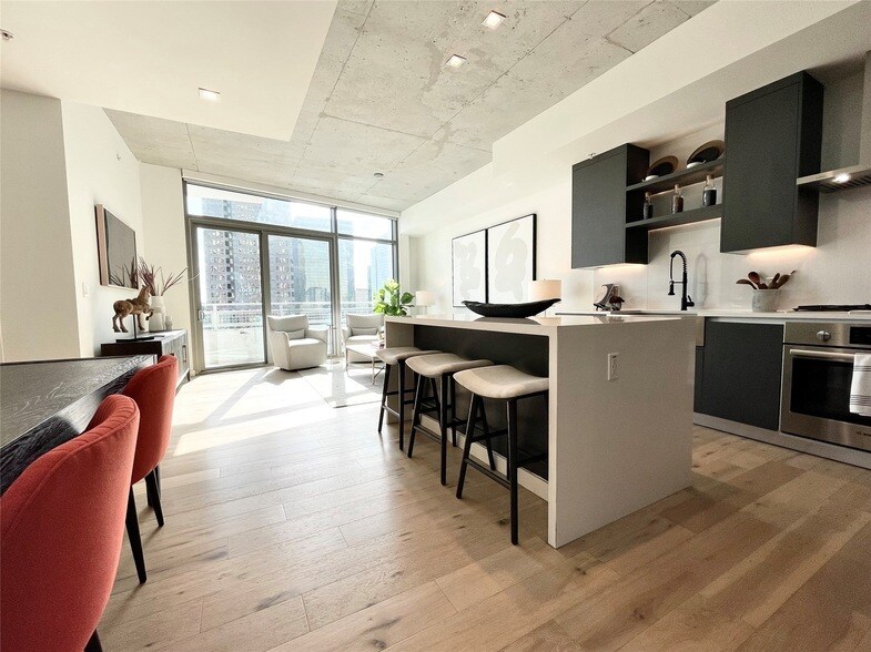 Photo - 1801 N Pearl Street Unit 2204