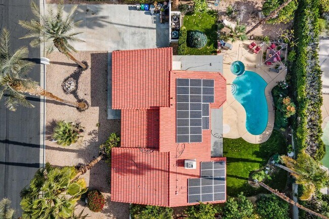 Foto del edificio - 70451 Cobb Rd