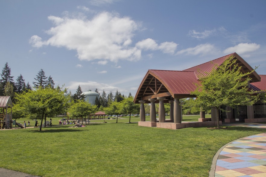 Crossroads Neighborhood Guide Living in Bellevue