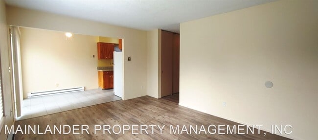 Building Photo - 2 br, 1 bath House - 7407 SE HENRY ST.
