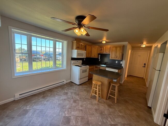 Building Photo - 30 Country Aire Ln