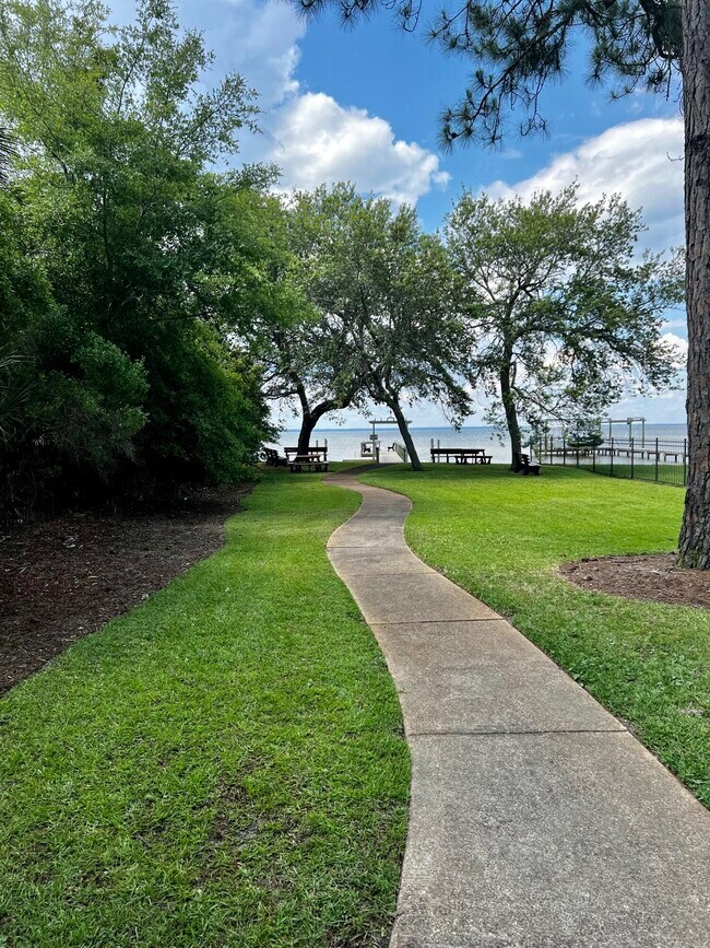 Foto del edificio - 178 Pelican Bay Dr