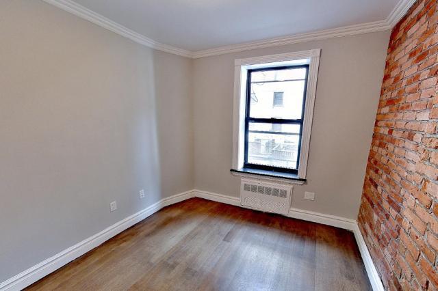 Foto principal - 2 bedroom in NEW YORK NY 10021