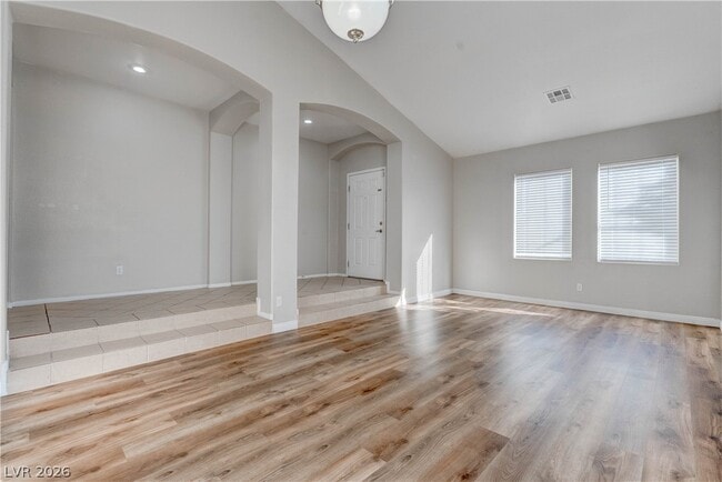 Building Photo - 2294 Tedesca Dr