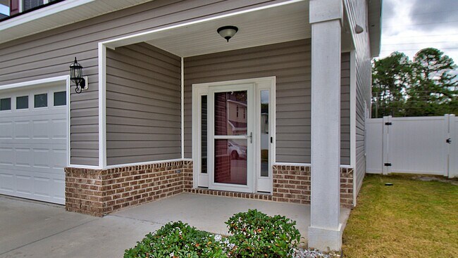 Building Photo - 1233 Cypress Fall Cir