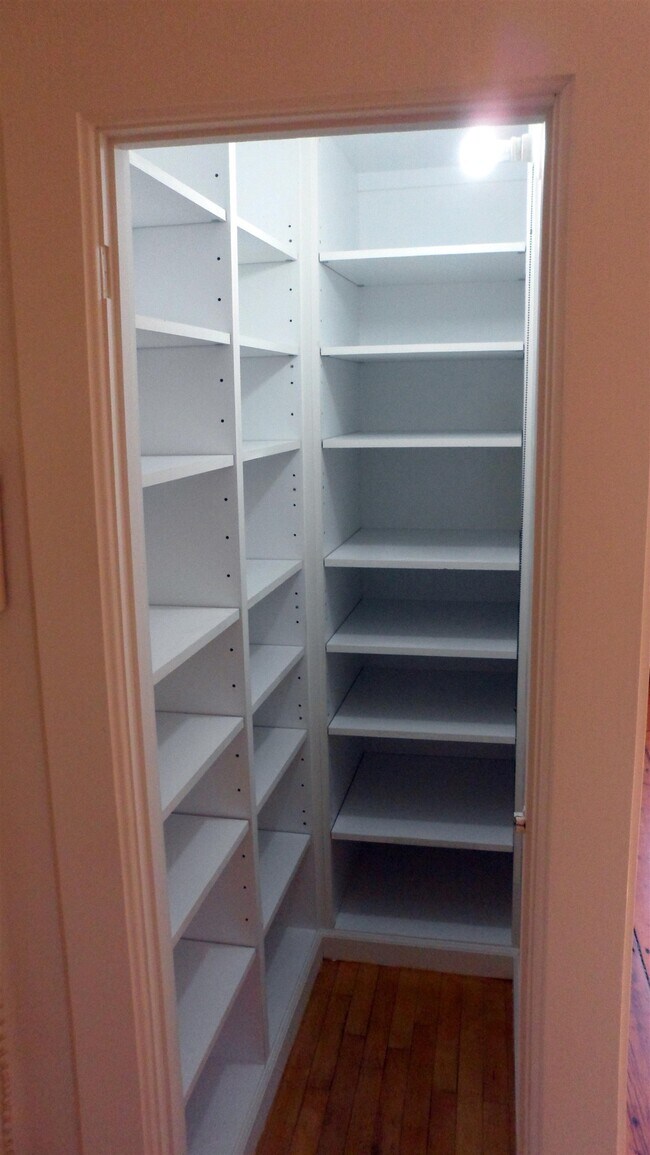 Foto del edificio - 45 Bakery Ln