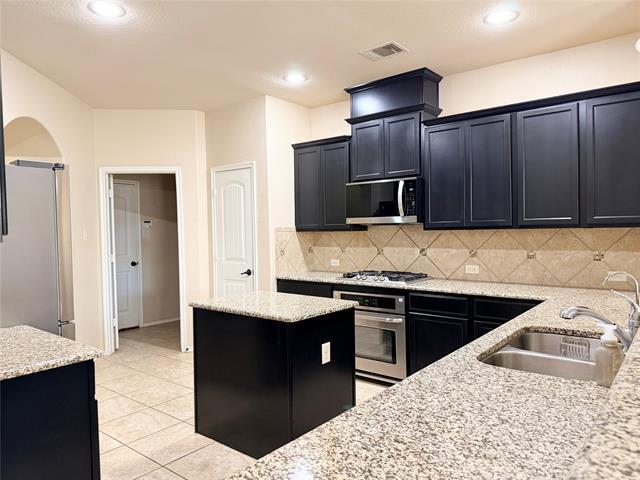 Foto del edificio - 212 Whitman Dr