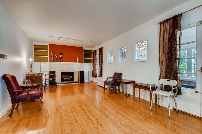 Foto del edificio - 6822 34th St