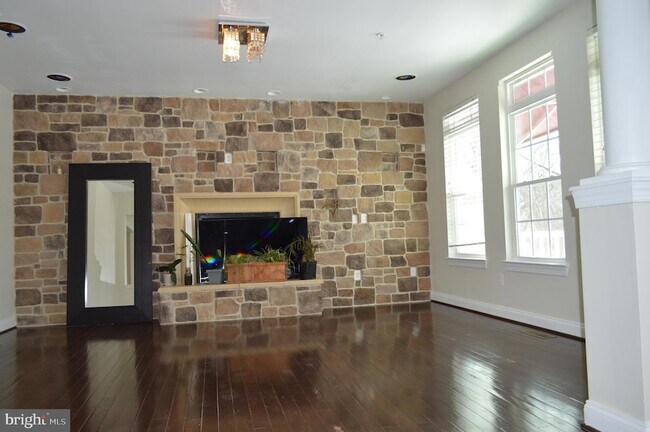 Foto del edificio - 4967 Windpower Way