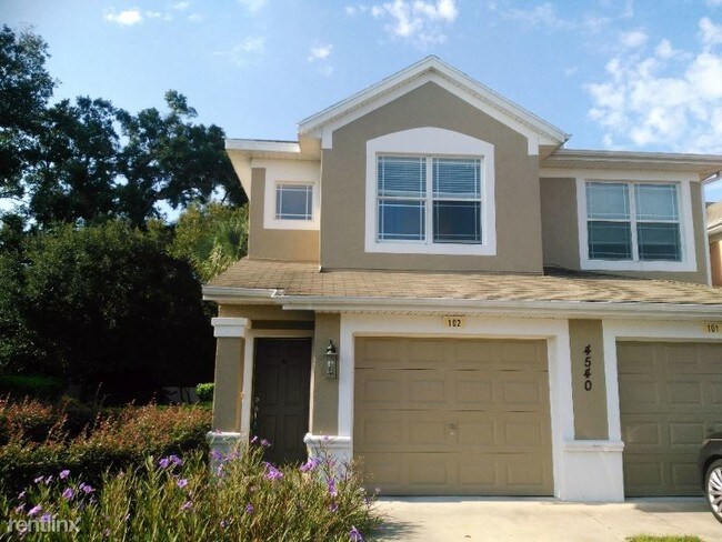 Building Photo - 2 br, 2 bath Condo - 4540 SW 52nd Cir #102