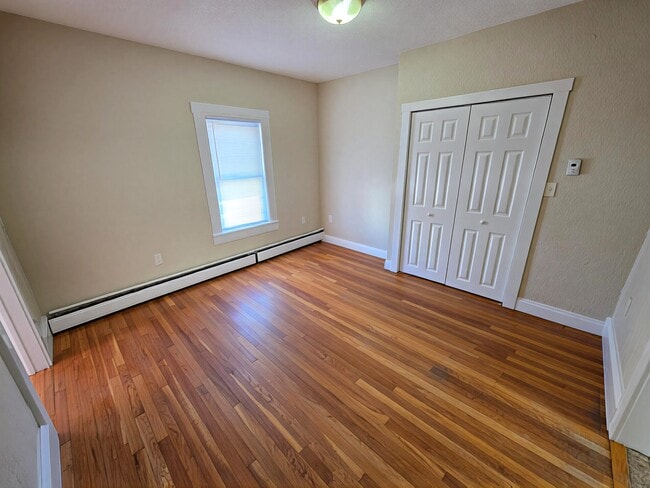 Foto del edificio - 49 Hillside Ave