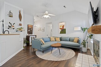 Building Photo - 223 Cypress Creek Dr