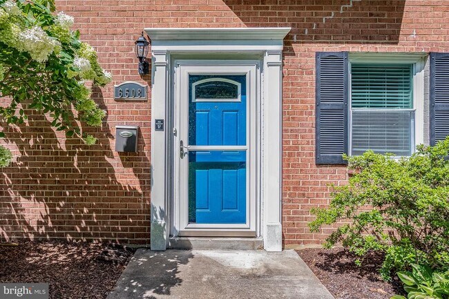 Foto del edificio - 6508 Berkshire Dr