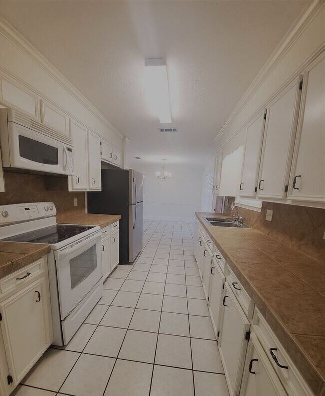 Foto del edificio - 208 Foxwood Cove