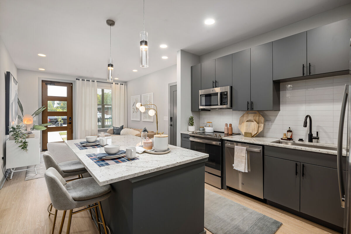 Solis Hills Apartments at 1331 Chester Ave Raleigh, NC