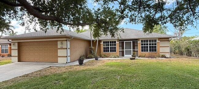 Building Photo - 1222 S Alhambra Cir