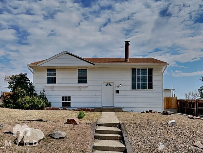 Building Photo - 347 Leona Dr