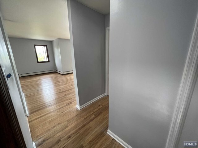 Foto del edificio - 2466 5th St