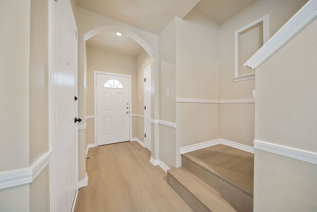 Foto del edificio - 3 Bedroom 2 1/2 bath Wurzbach Meadow