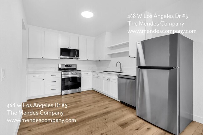 Building Photo - 468-72 W Los Angeles Dr