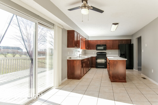 Foto del edificio - 524 Grandshire Dr, Cranberry Twp, PA, 16066