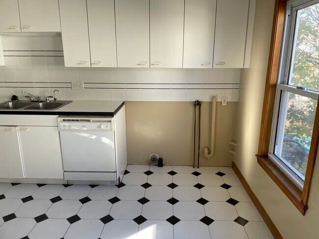 Washer and dryer hook up only - 13 Shepherd St