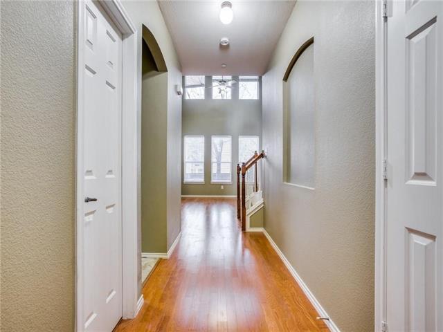 Building Photo - 2928 Muirfield Dr