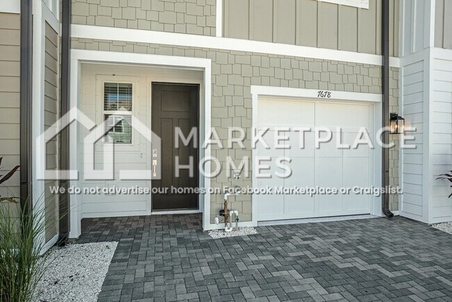Building Photo - 7678 Deer Vly Cir