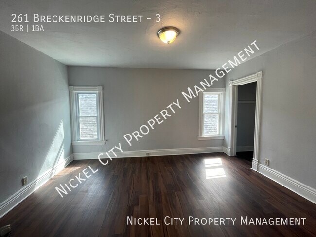 Foto del edificio - 261 Breckenridge St