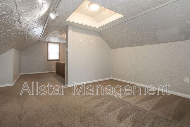 Foto del edificio - 4607 Lincoln Ave
