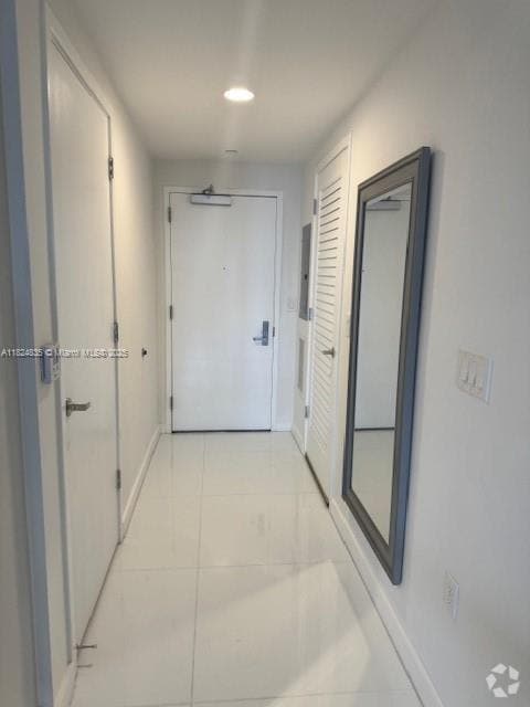 Building Photo - 1010 Brickell Ave