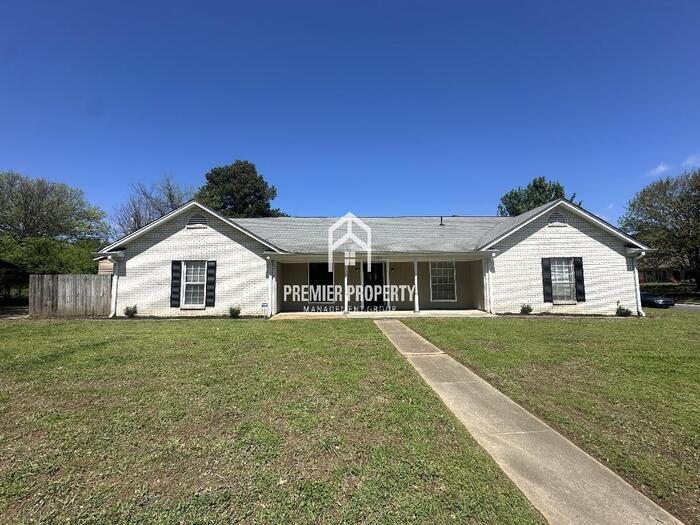 Foto principal - 5252 Rolling Meadows Dr