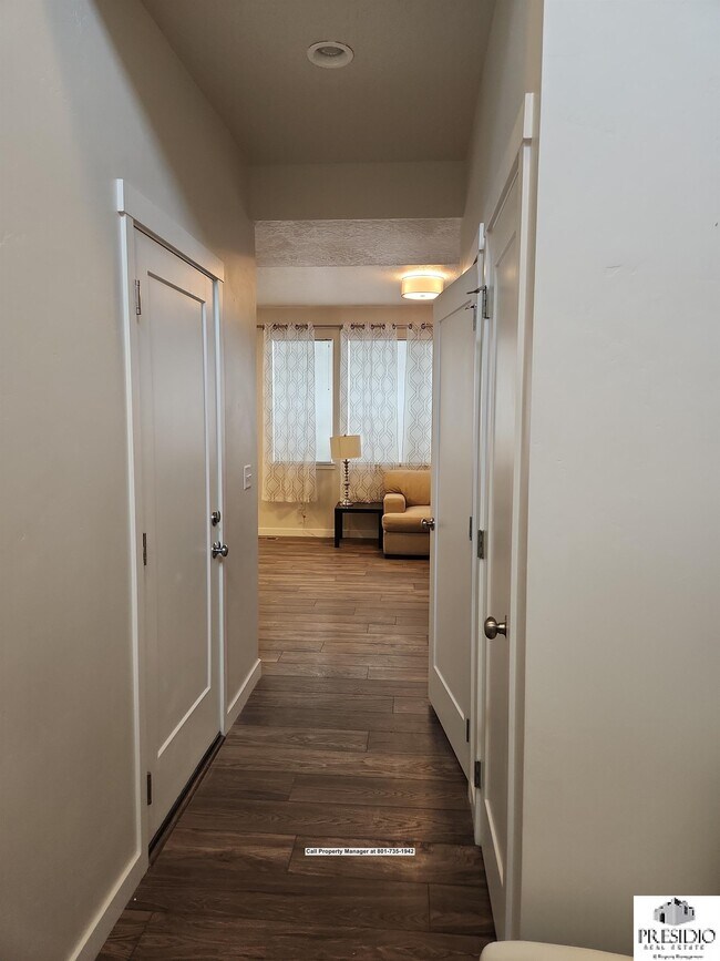 Building Photo - 171 N 450 W