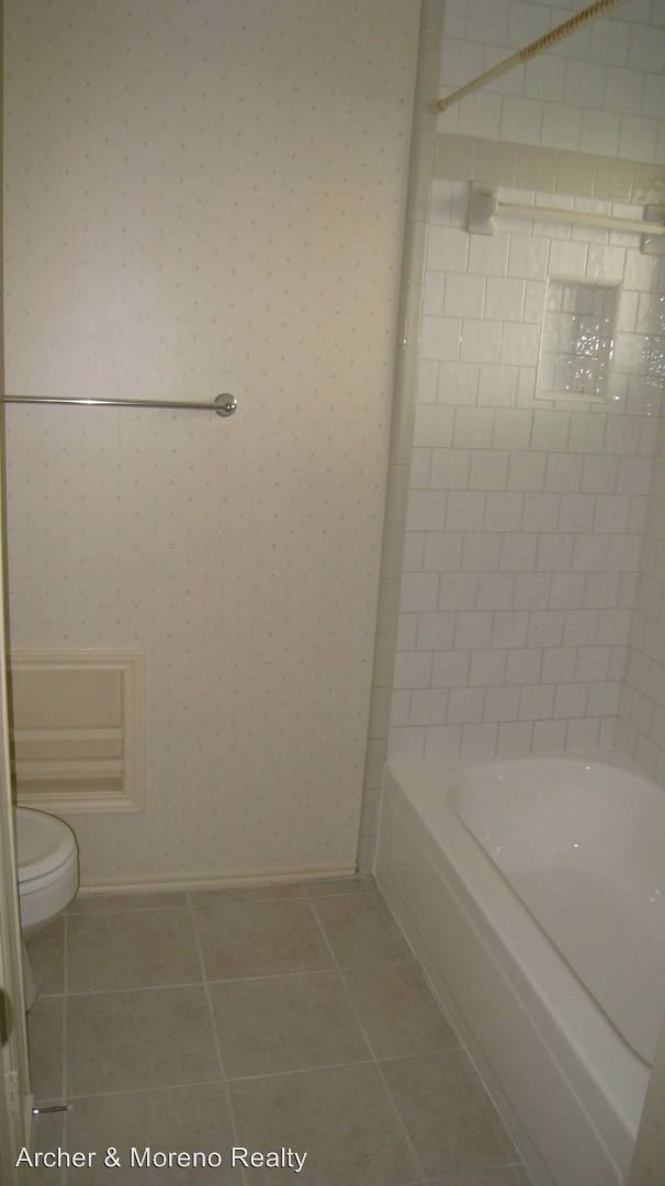 Building Photo - 1627 Firwick Dr