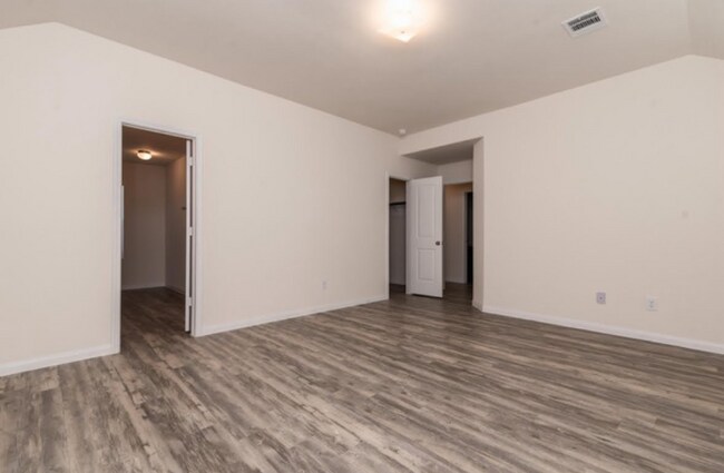 Building Photo - 24232 Veratti Ln