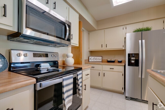 Interior Photo - Spyglass Apartments