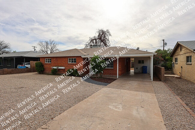 Foto del edificio - 3432 N 23rd Ave