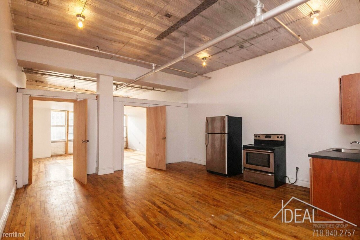 Foto principal - 1089 Flushing Ave