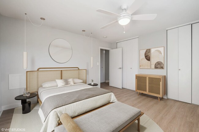 Foto del edificio - Monticello Falls Church