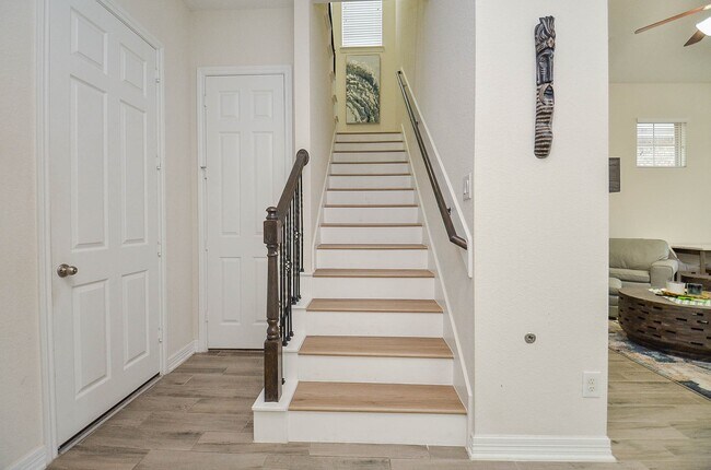 Foto del edificio - 18214 Lake Eagle Dr